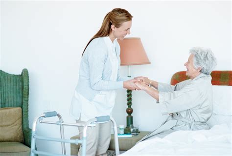 A short report discussing the benefits of community living, as well as reviewing all the components of this emerging lifestyle trend. . Elderly care courses